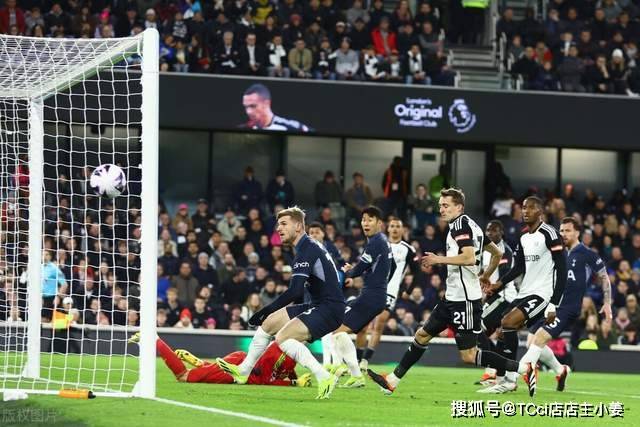 三亚亚沙会开幕在即 主媒体中心迎接媒体记者