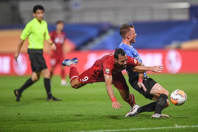 字母34+11雄鹿逆转篮网 76人力克公牛近5战4胜